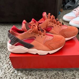 Nike Huarache Run Earthscape W